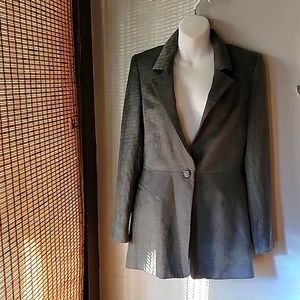 Bob Mackey gray blazer with single button closure